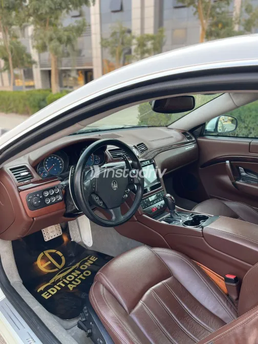 مازيراتي جران توريزمو 2010 أبيض مستعملة للبيع - 3