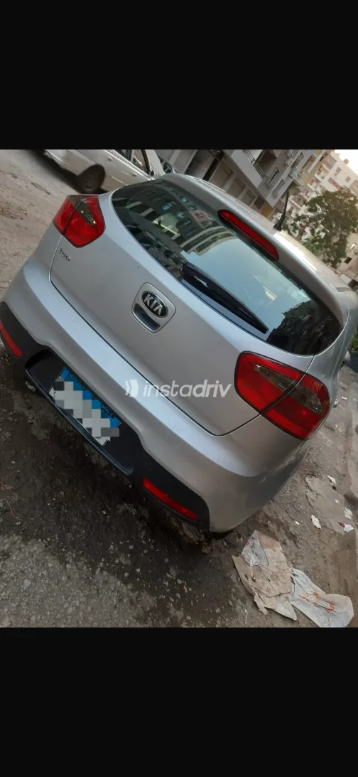 كيا ريو 2014 أبيض مستعملة للبيع - 3