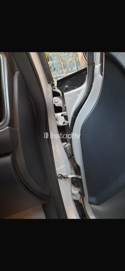 كيا ريو 2014 أبيض مستعملة للبيع - 5