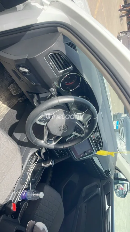 Volkswagen Tiguan 2023 White Used for Sale - 7
