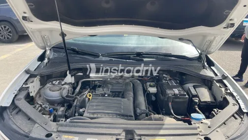 Volkswagen Tiguan 2023 White Used for Sale - 9