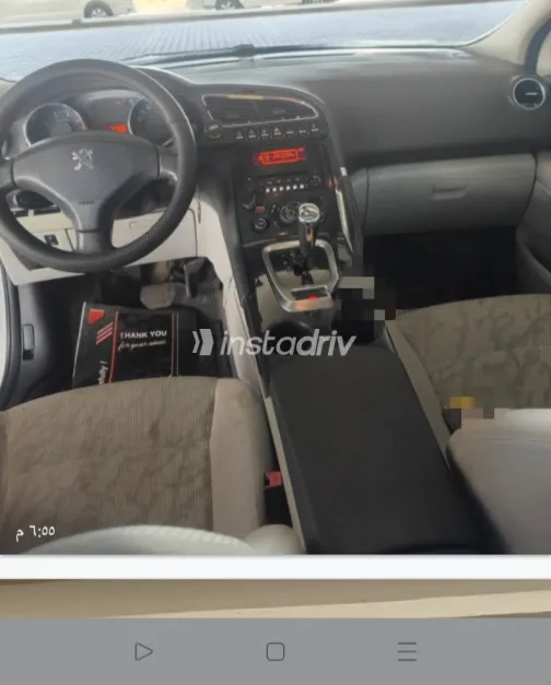 Peugeot 3008 2013 White Used for Sale - 2