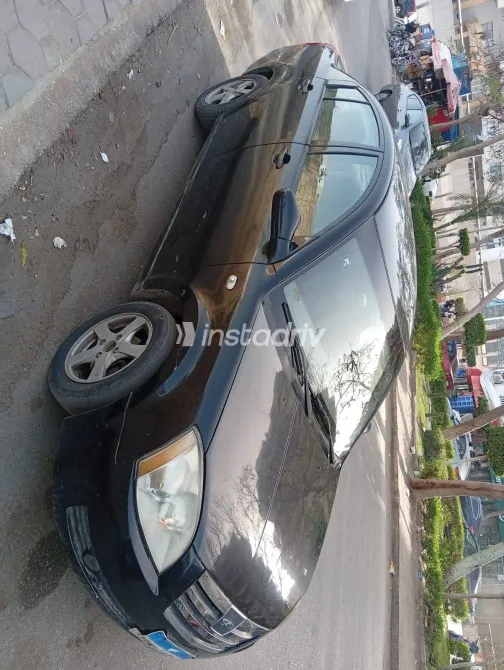 Speranza A516 2011 White Used for Sale - 3