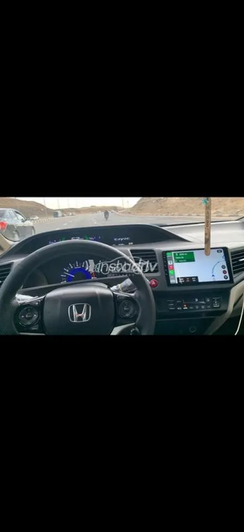 هوندا سيفك 2015 فضي مستعملة للبيع - 4