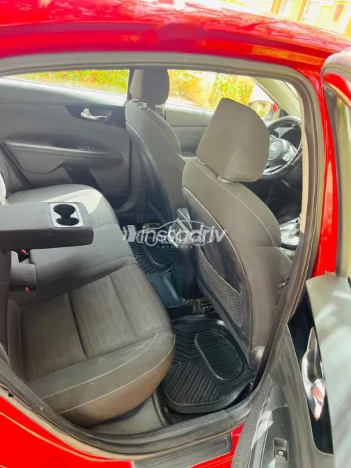 Kia Cerato 2020 Red Used for Sale - 4