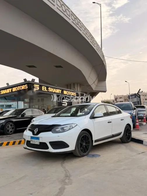 رينو فلوانس 2015 أبيض مستعملة للبيع - 2