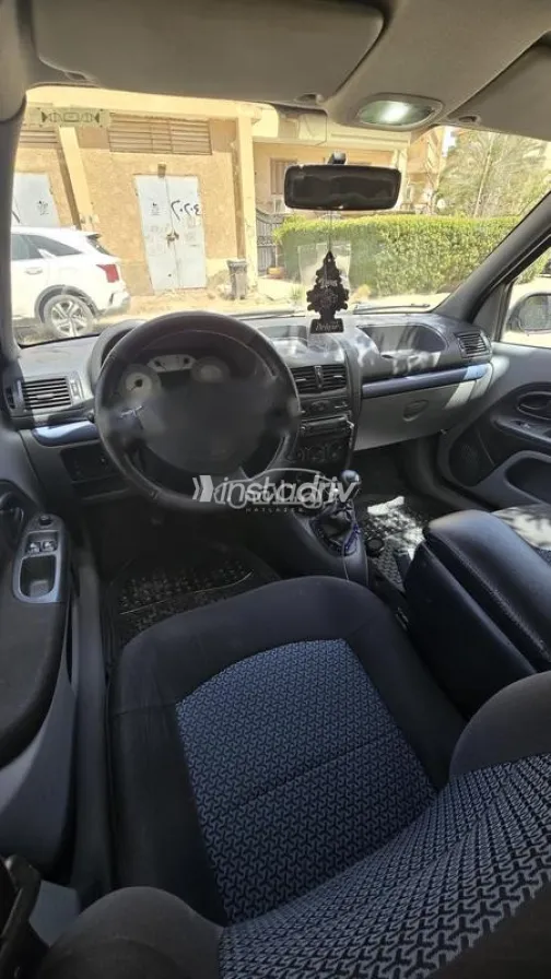 رينو كليو 2008 رمادي مستعملة للبيع - 2