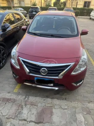 نيسان صنى 2021 أبيض مستعملة للبيع