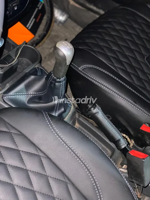 لادا جرانتا 2015 أبيض مستعملة للبيع - 5