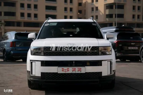 Hyundai Santa Fe 2025 White Used for Sale - 4