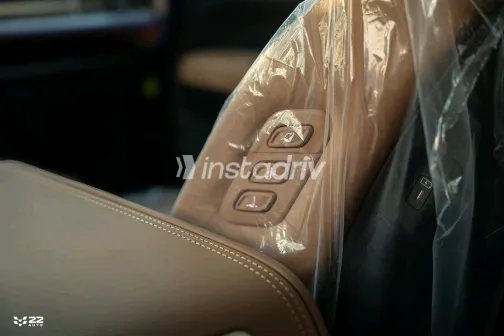 Hyundai Santa Fe 2025 White Used for Sale - 6