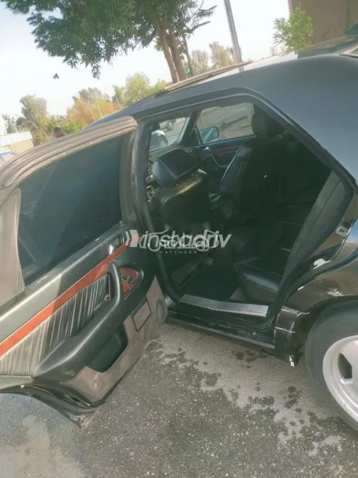 مرسيدس S 320 1995 أسود مستعملة للبيع - 4