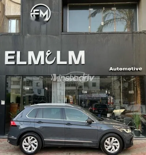 فولكس فاغن تيجون 2021 رمادي مستعملة للبيع - 4