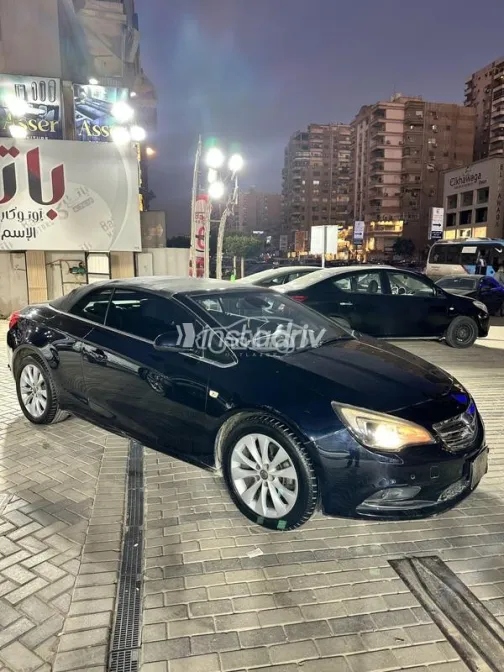 اوبل كاسكادا 2018 أزرق غامق مستعملة للبيع - 6