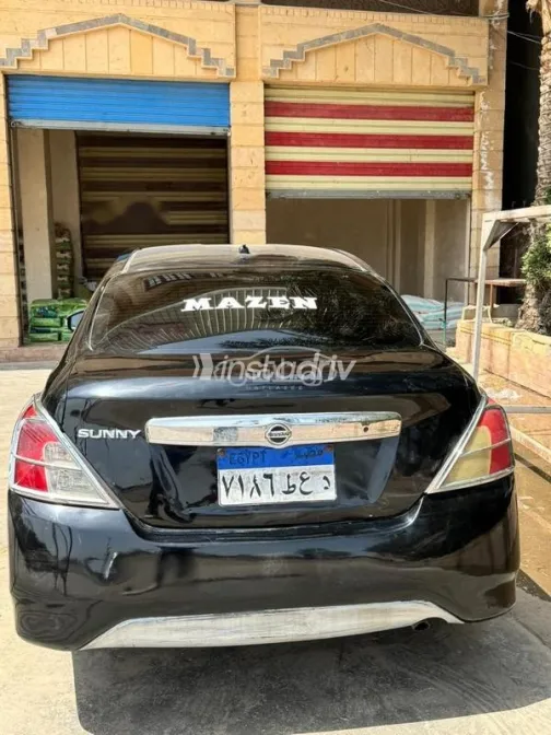 Nissan Sunny 2015 Black Used for Sale - 1