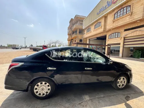 Nissan Sunny 2015 Black Used for Sale - 2