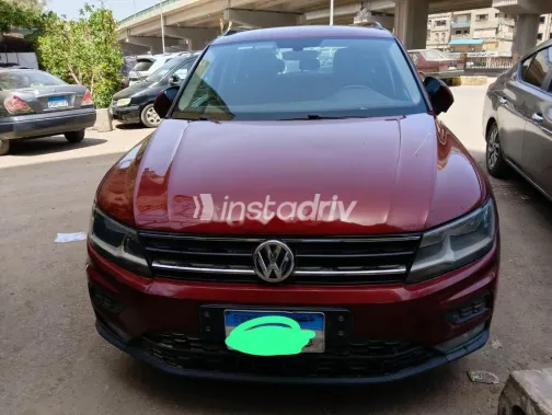 Volkswagen Tiguan 2018 Red Used for Sale - 2