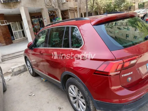 Volkswagen Tiguan 2018 Red Used for Sale - 6