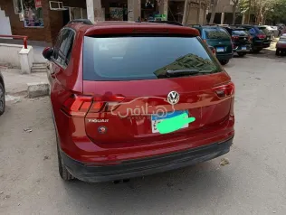 فولكس فاغن تيجون 2018 أحمر مستعملة للبيع