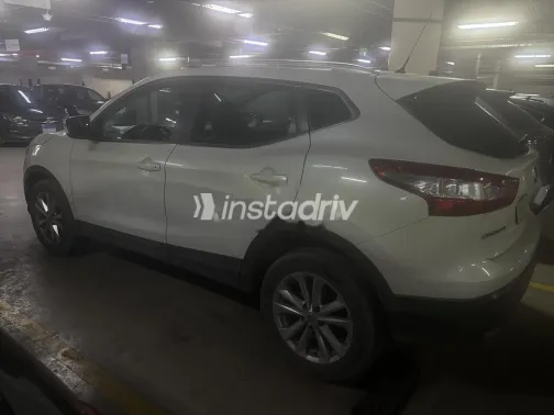 نيسان قشقاي 2017 أبيض مستعملة للبيع - 5