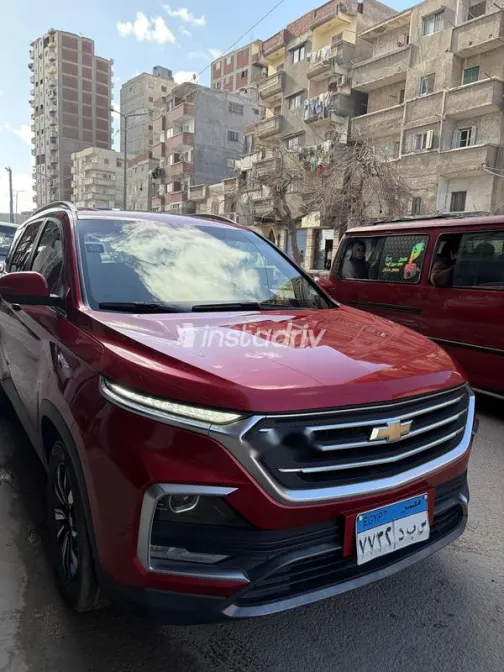 Chevrolet Captiva 2020 Red Used for Sale - 4