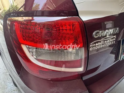 لادا جرانتا 2020 أحمر غامق مستعملة للبيع - 8