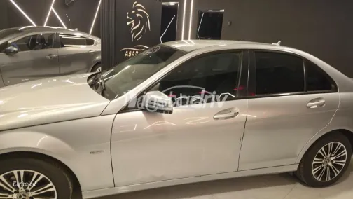 مرسيدس C 180 2009 رمادي مستعملة للبيع - 2