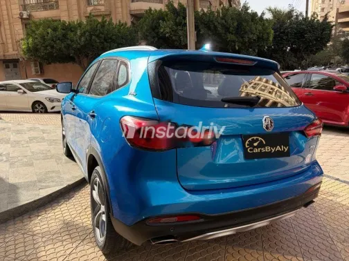 ام جى اتش اس 2021 أزرق غامق مستعملة للبيع - 3