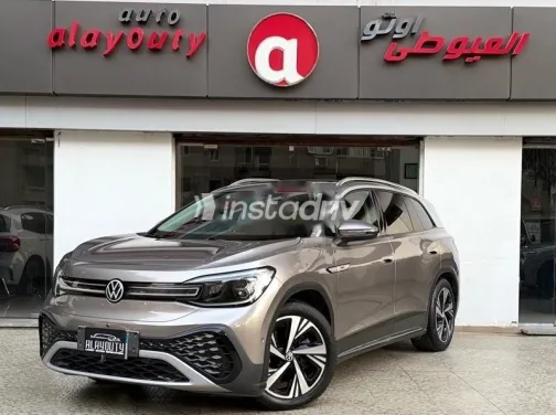 Volkswagen ID 6 2022 Gold Used for Sale - 3