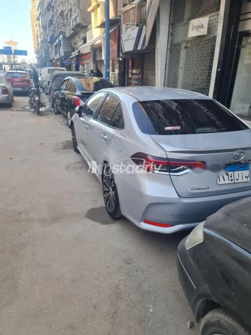Toyota Corolla 2021 Silver Used for Sale - 3