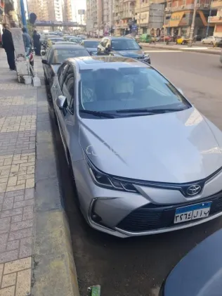 Toyota Corolla 2021 Silver Used for Sale