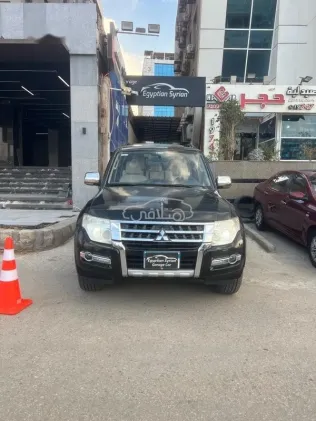 Mitsubishi Pajero 2014 Black Used for Sale