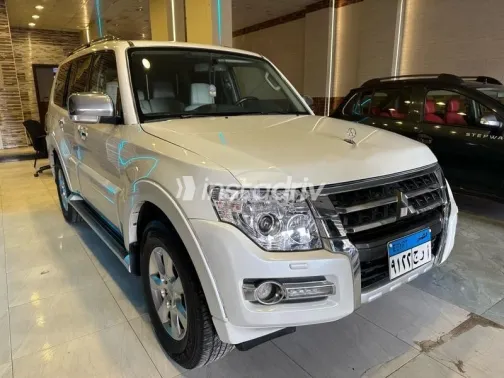 Mitsubishi Pajero 2016 White Used for Sale - 3