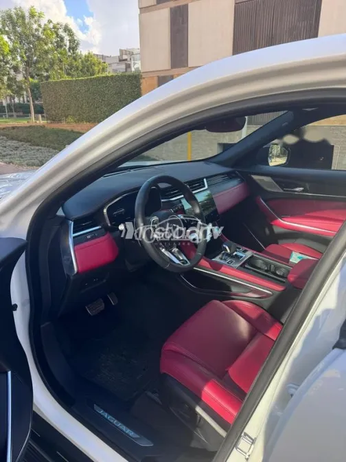 جاكوار اف بيس 2024 أبيض مستعملة للبيع - 10