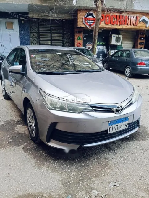 Toyota Corolla 2019 Silver Used for Sale - 3
