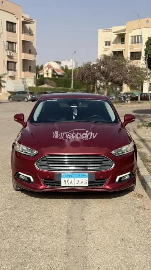 فورد فيوجن 2018 أبيض مستعملة للبيع - 1