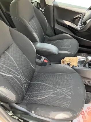 Peugeot 208 2014 White Used for Sale