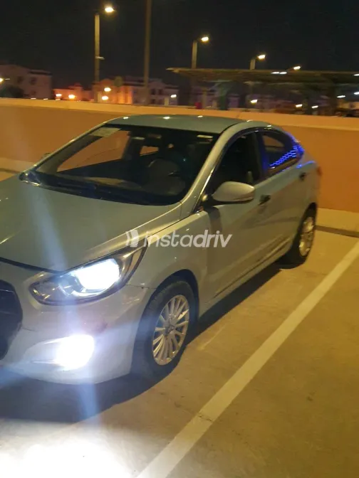 هيونداي اكسنت RB 2014 أبيض مستعملة للبيع - 3