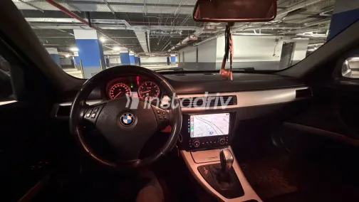 بي ام دبليو 316 2011 أبيض مستعملة للبيع - 2