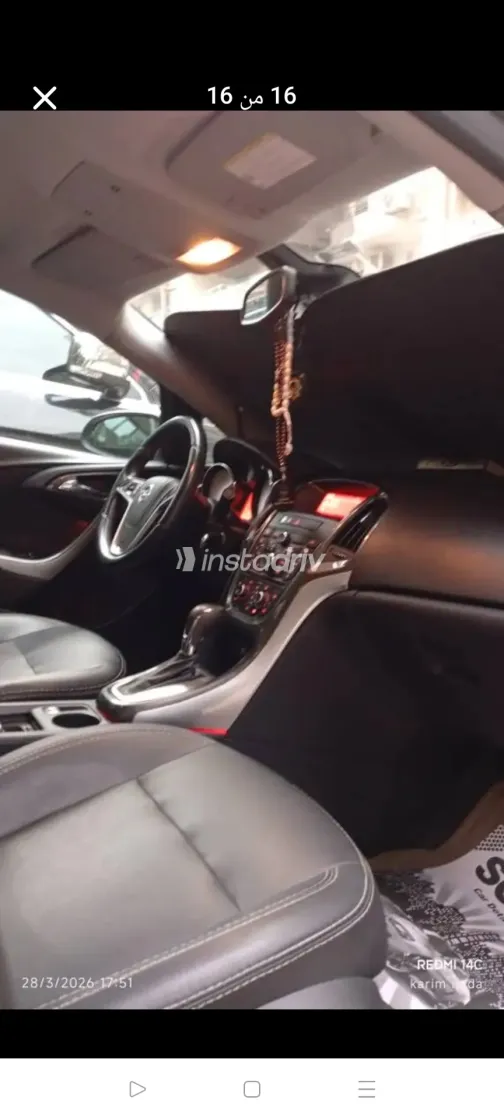 اوبل أسترا 2013 أبيض مستعملة للبيع - 5