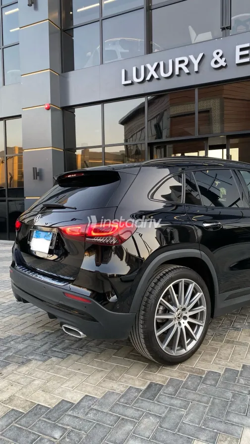 مرسيدس GLA 200 2023 أبيض مستعملة للبيع - 10