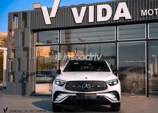 مرسيدس GLC 300 2025 أبيض مستعملة للبيع - 3