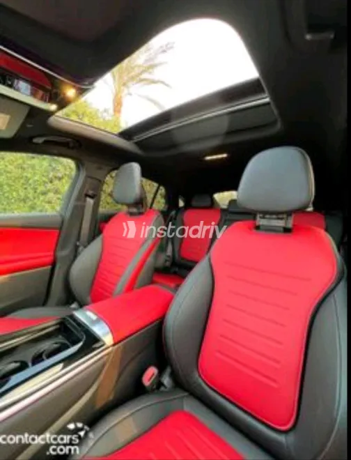 مرسيدس GLC 300 2025 أبيض مستعملة للبيع - 5