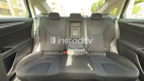 Ford Fusion 2018 White Used for Sale - 2