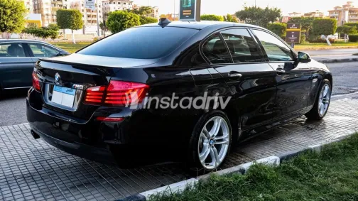 بي ام دبليو 520 2017 أسود مستعملة للبيع - 2