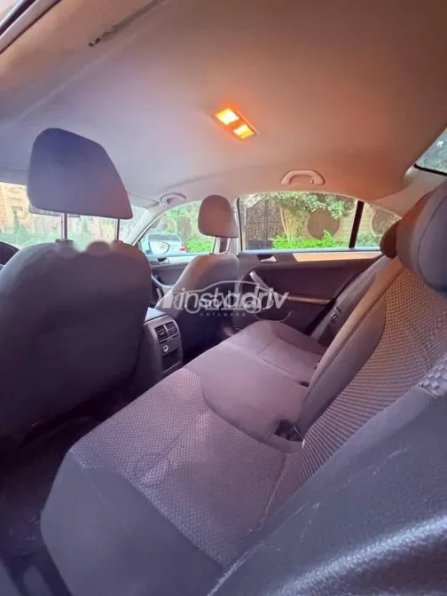 فولكس فاغن جيتا 2014 أبيض مستعملة للبيع - 5