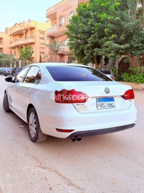 فولكس فاغن جيتا 2014 أبيض مستعملة للبيع - 10