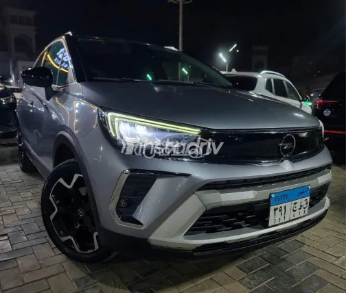 Opel Crossland 2021 Silver Used for Sale - 4