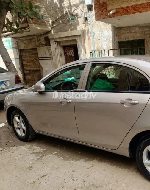 امجيراند EC 7 2015 برونزي مستعملة للبيع - 2