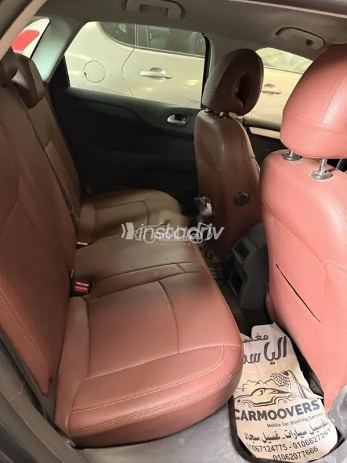 سيتروين C4 2015 بترولي مستعملة للبيع - 3